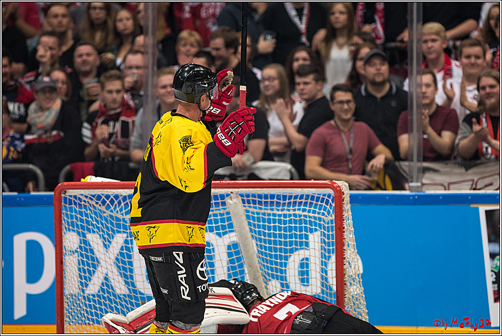 Luedes letzte Eiszeit Koelner Haie, 24.09.16